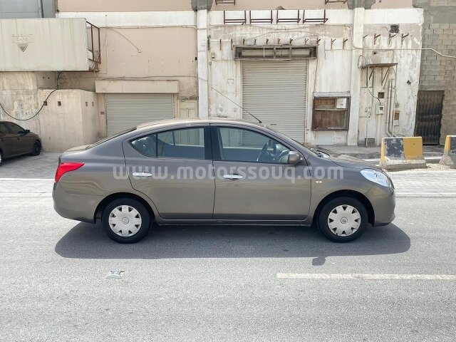 2012 Nissan Sunny