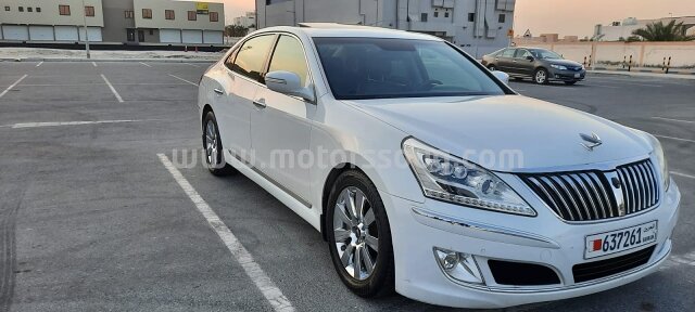 2012 Hyundai Centennial