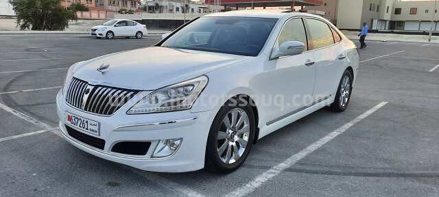 2012 Hyundai Centennial