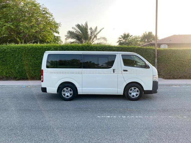 2021 تويوتا هايس