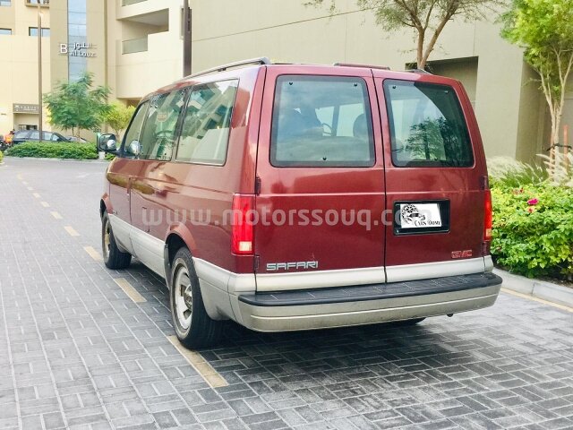 1999 جي إم سي سافانا