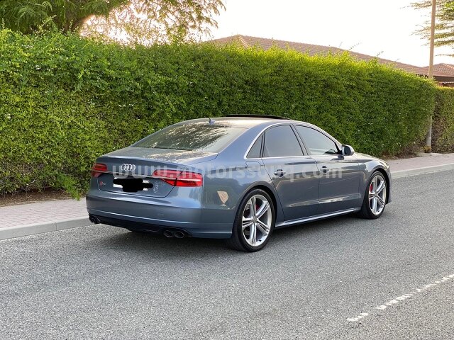2015 Audi S8