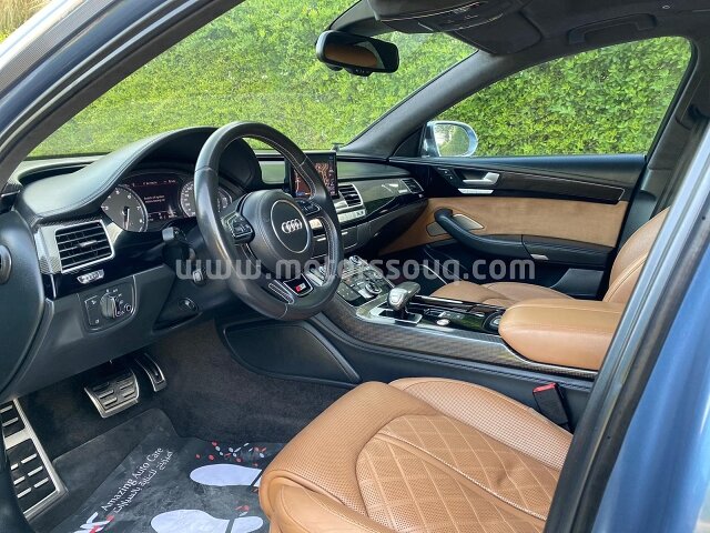 2015 Audi S8
