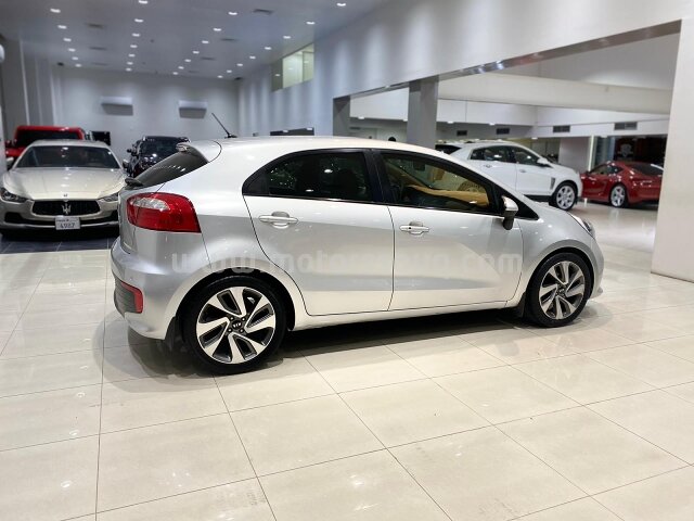 2016 KIA RIO
