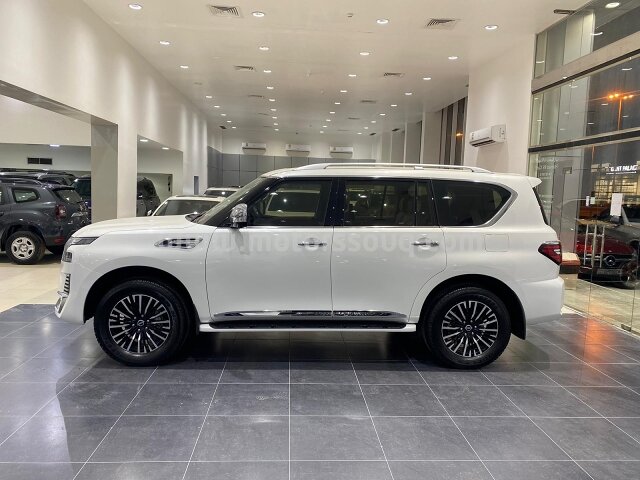 2022 Nissan Patrol