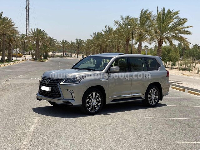 2017 Lexus LX