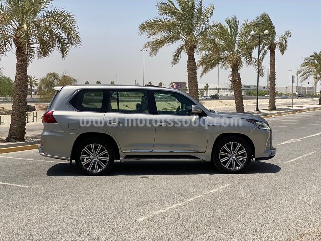 2017 Lexus LX