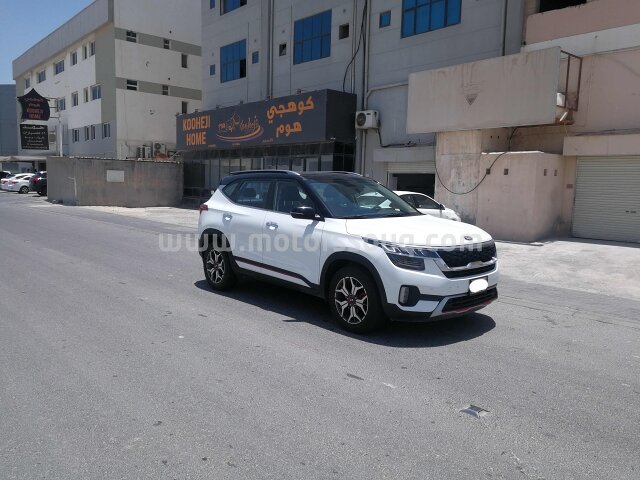 2021 كيا شوما