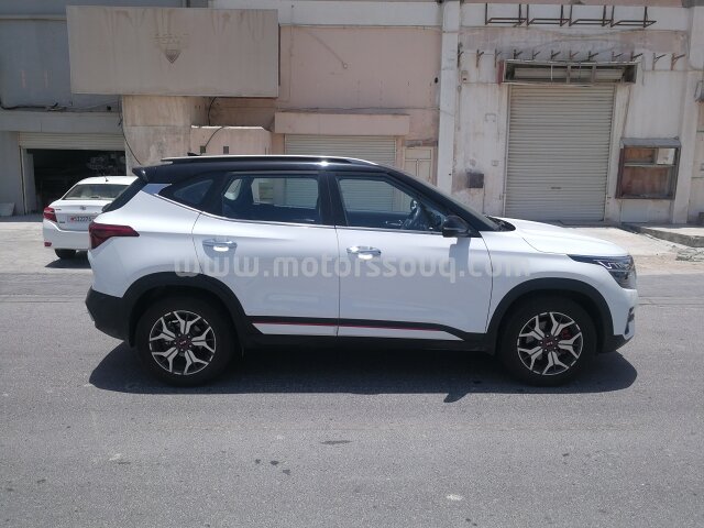 2021 KIA Shuma
