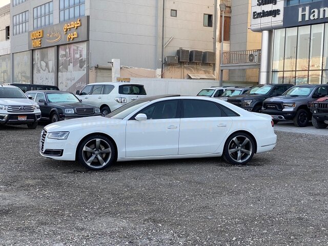 2015 Audi A8