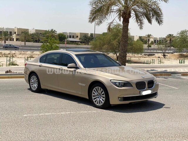 2011 بي إم دبليو الفئة السابعة