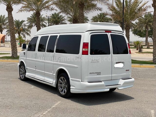 2014 GMC Savana