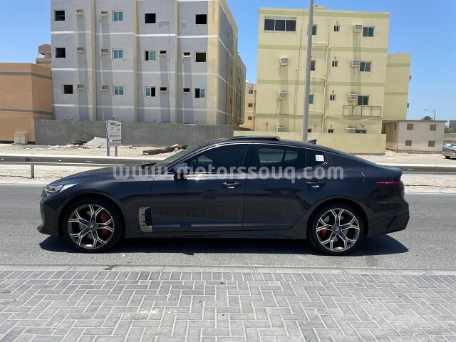 2018 KIA Quoris