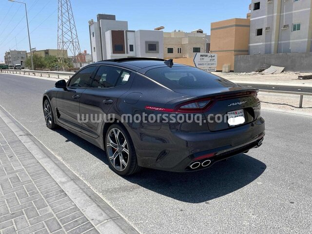 2018 KIA Quoris