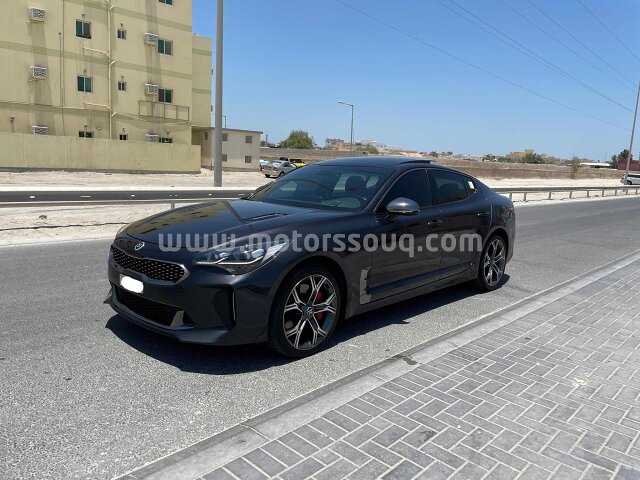 2018 KIA Quoris