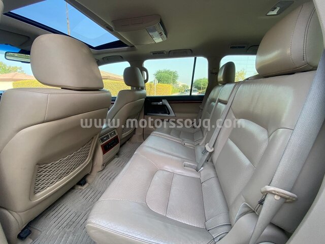 2014 Toyota Land Cruiser