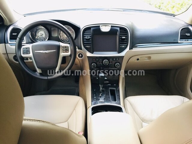 2011 Chrysler 300