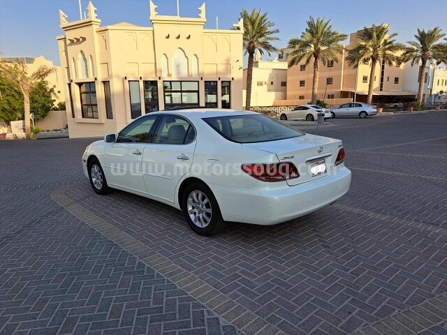 2006 لكزس إي إس