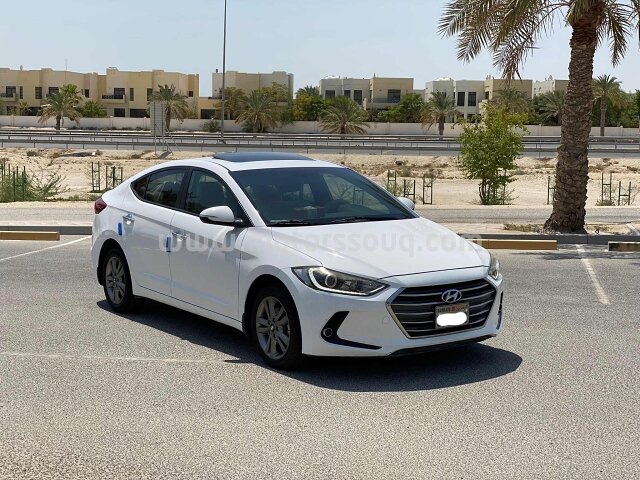 2017 هيونداي إلنترا