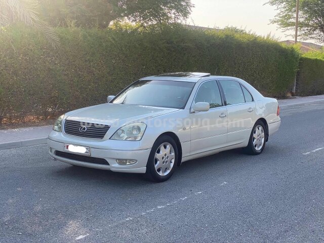 2001 Lexus LS