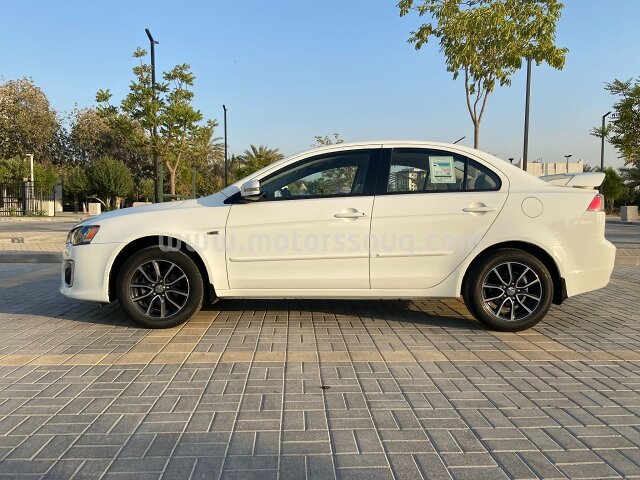 2017 Mitsubishi Lancer