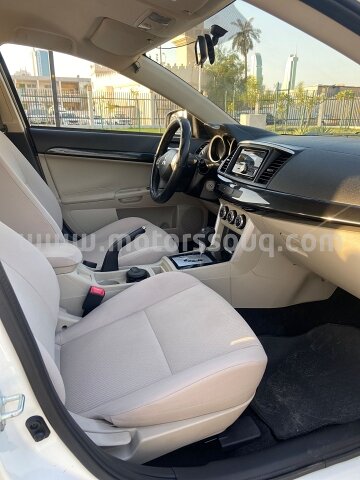 2017 Mitsubishi Lancer