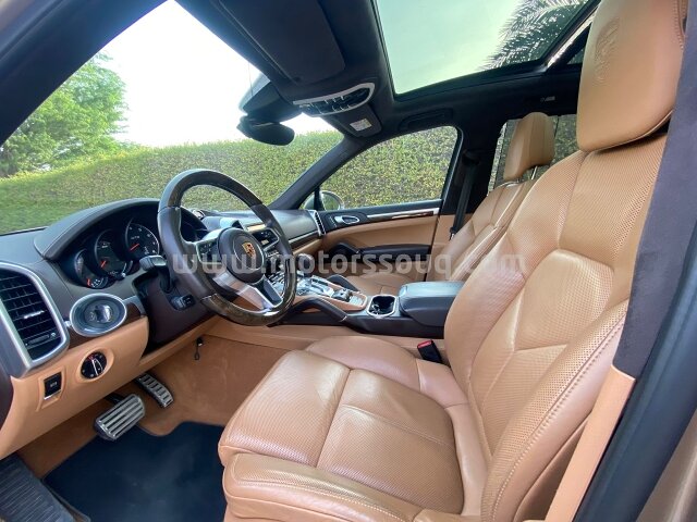 2016 Porsche Cayenne