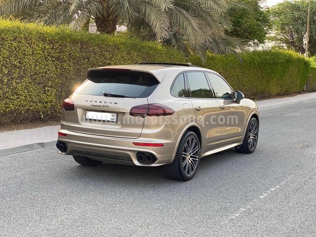 2016 Porsche Cayenne
