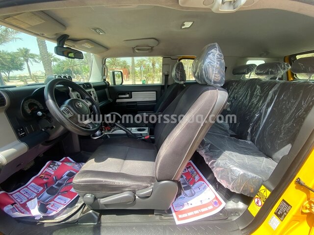 2015 Toyota FJ