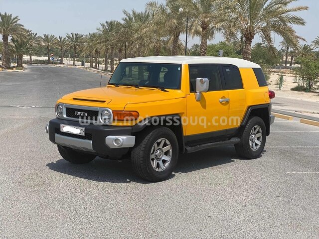 2015 Toyota FJ