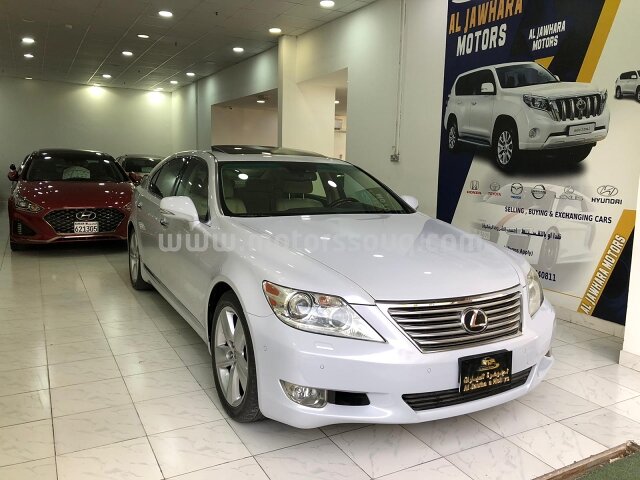 2012 Lexus LS