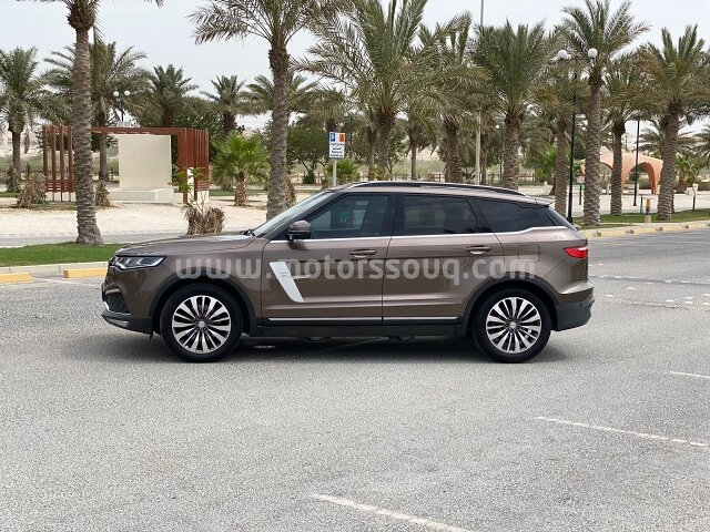 2020 زوتي تي 700