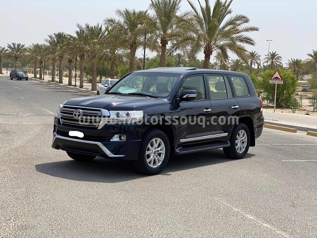 2016 Toyota Land Cruiser
