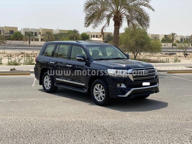 2016 Toyota Land Cruiser