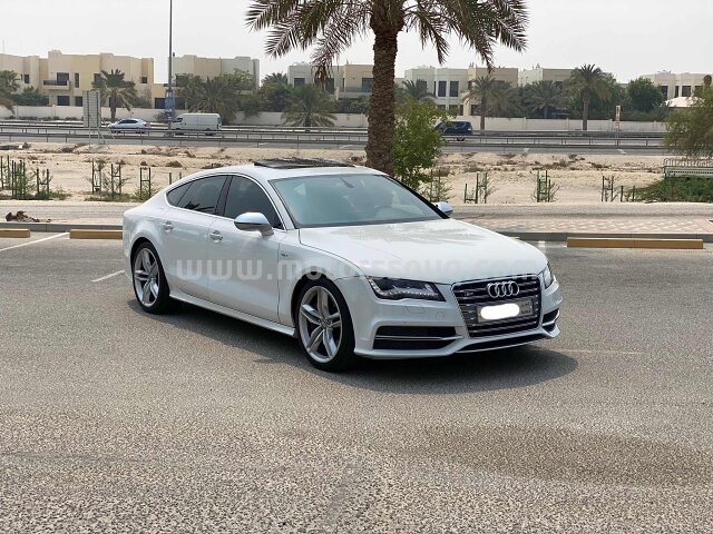 2014 Audi S8