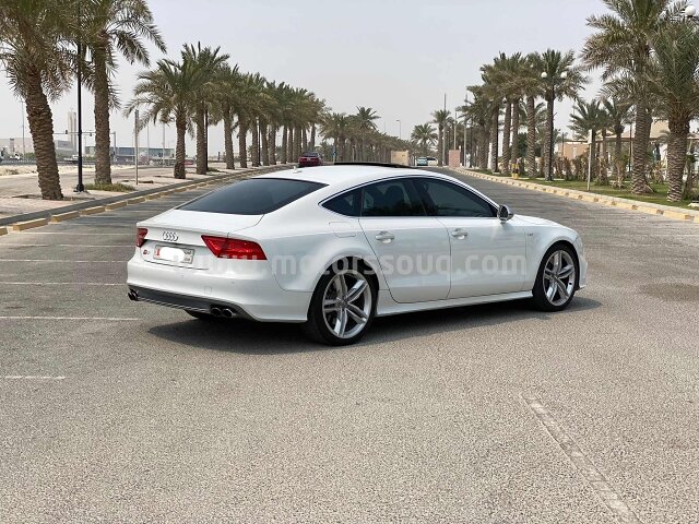2014 أودي إس 8
