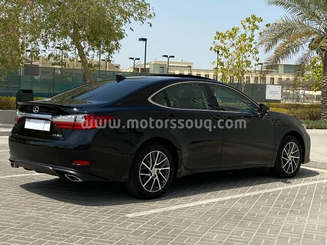 2018 Lexus ES