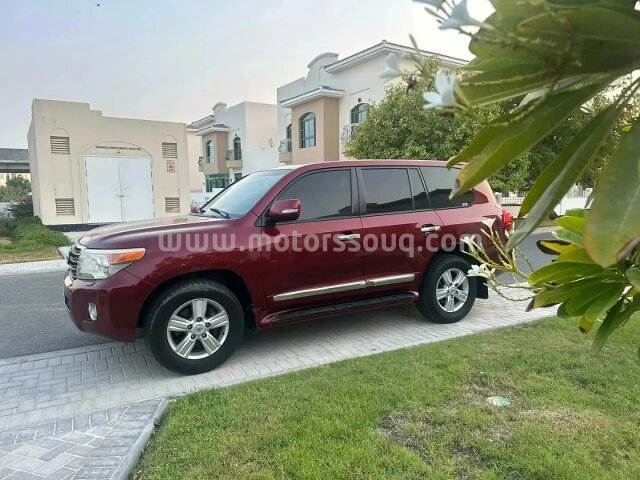 2013 Toyota Land Cruiser