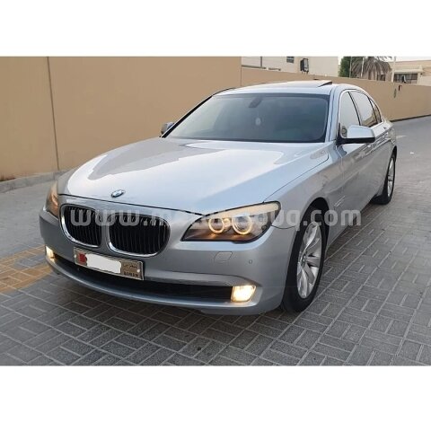 2010 BMW 730