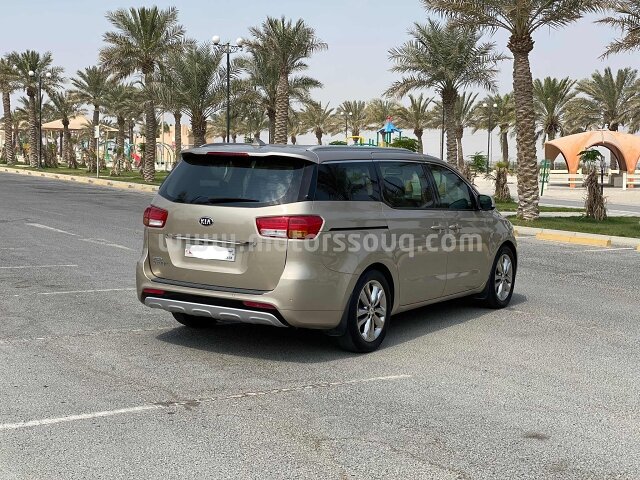 2016 KIA Carnival