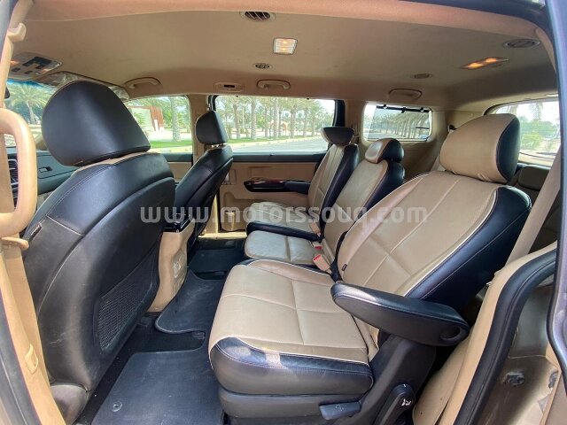 2016 KIA Carnival