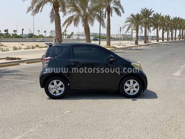 2012 Toyota IQ