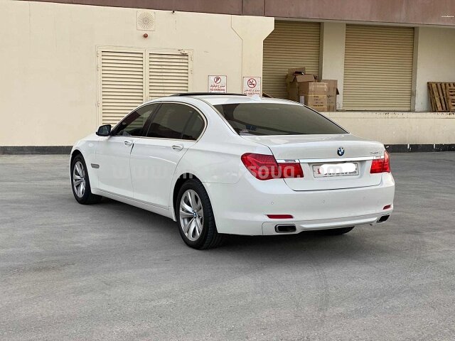2012 BMW 7-SERIES