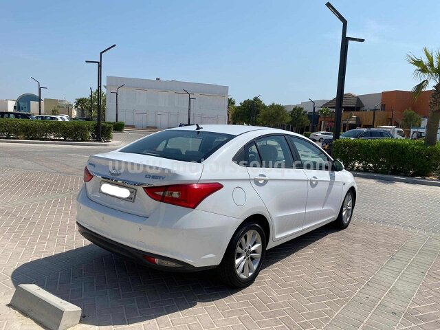 2019 شيري أريزو
