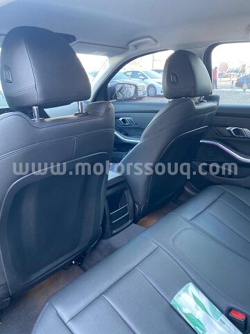 2020 BMW 320