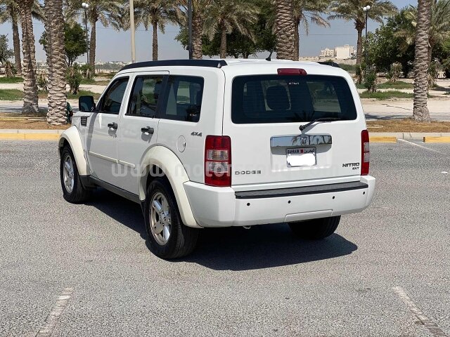 2009 دودج نيترو