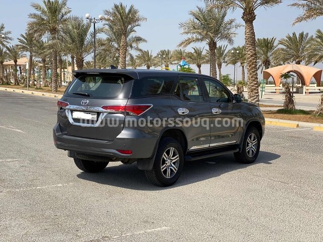 2017 Toyota Fortuner