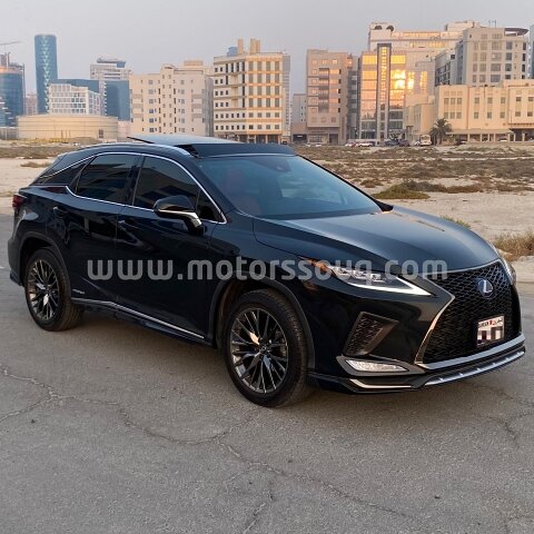 2021 لكزس آر إكس