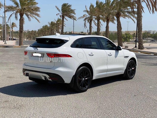 2017 Jaguar F-Pace