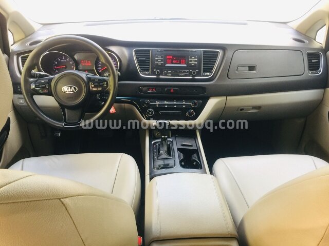 2016 KIA Carnival